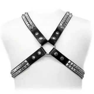 Harnais Clous Pyramidaux Leather Body gode ceinture