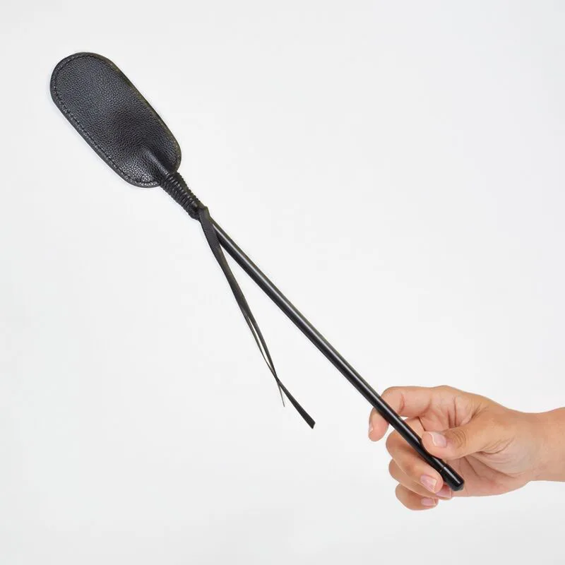 Fouet Noir Secret Play noir fouet & martinet