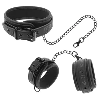Collier et Menottes en Cuir Végan avec Doublure en Noprène menottes