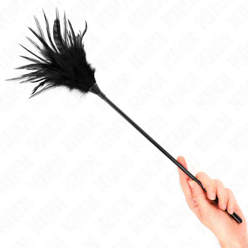 Plusieurs Plumes de Chatouilles Noires 45 CM Kink bdsm