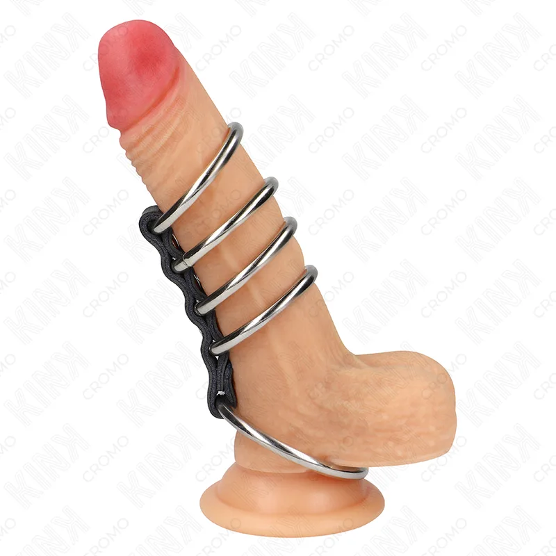 Anneaux péniens de 3,7 cm à 5 cm en Métal Relies par du Kink