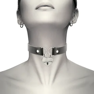 Collier en Cuir Vegan avec Accessoire Coeur avec Cl?