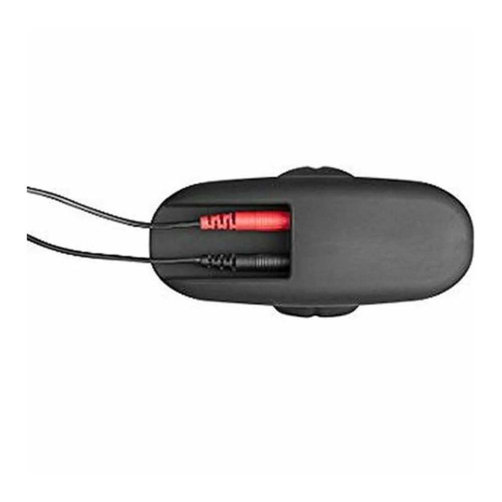 Plug anal en silicone noir avec corps ovoïde cannelé et base incurvée aplatie, vue de face sur fond blanc