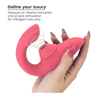 Womanizer Blend rose vif en main, embout Pleasure Air