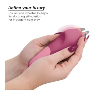 Vibe Lay-On Vibrateur Silencieux Womanizer - avec son échelle de taille - Rose foncé