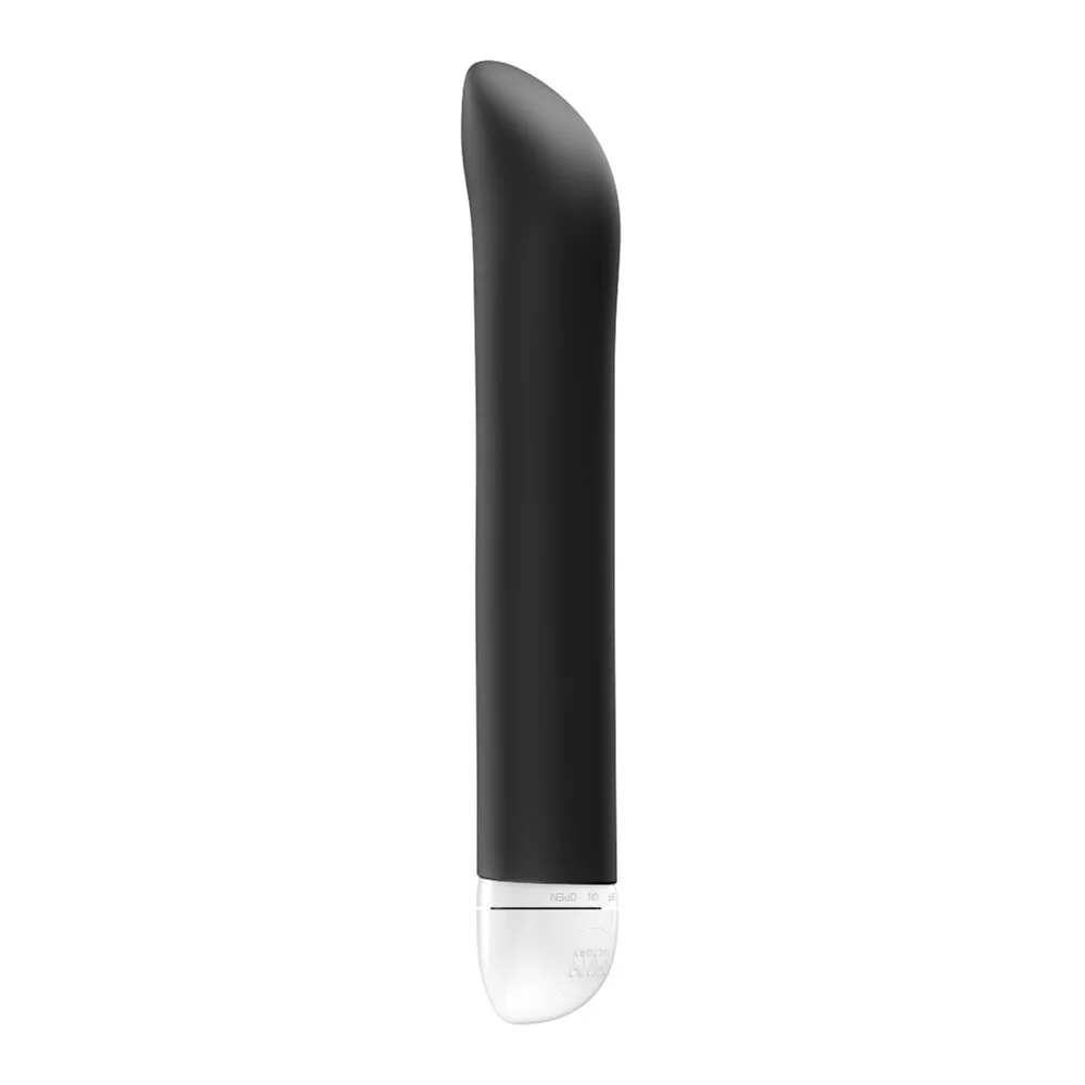 Vibromasseur au corps allongé noir en silicone, embout arrondi courbé, capuchon blanc translucide, sur fond blanc