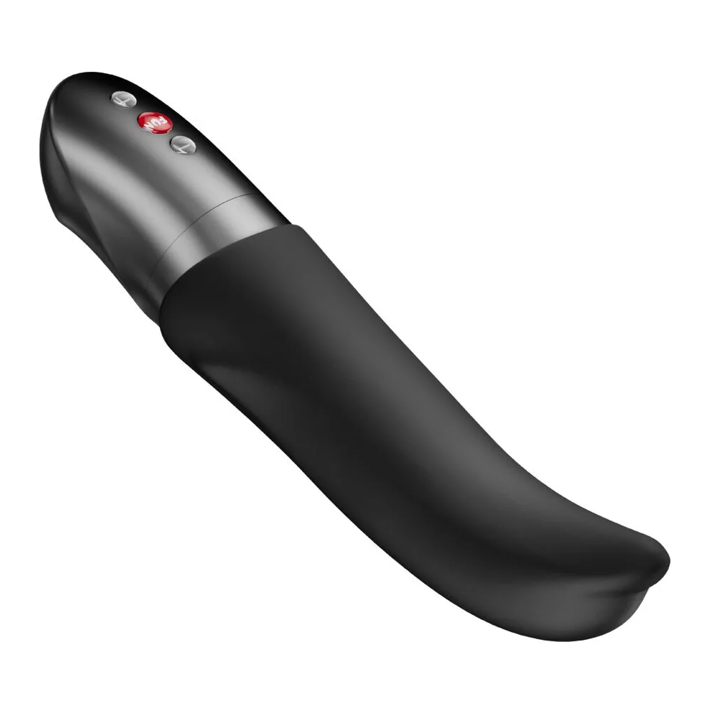 Vibromasseur noir et gris au design allongé avec embout incurvé, trois boutons de commande et logo rouge sur la base, fond blanc