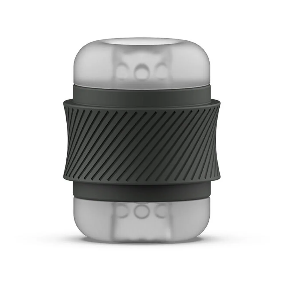 Masturbateur cylindrique gris et noir avec bandeau de préhension texturé, montrant les trois éléments démontés : capot supérieur noir, corps translucide central, capot inférieur noir, sur fond blanc