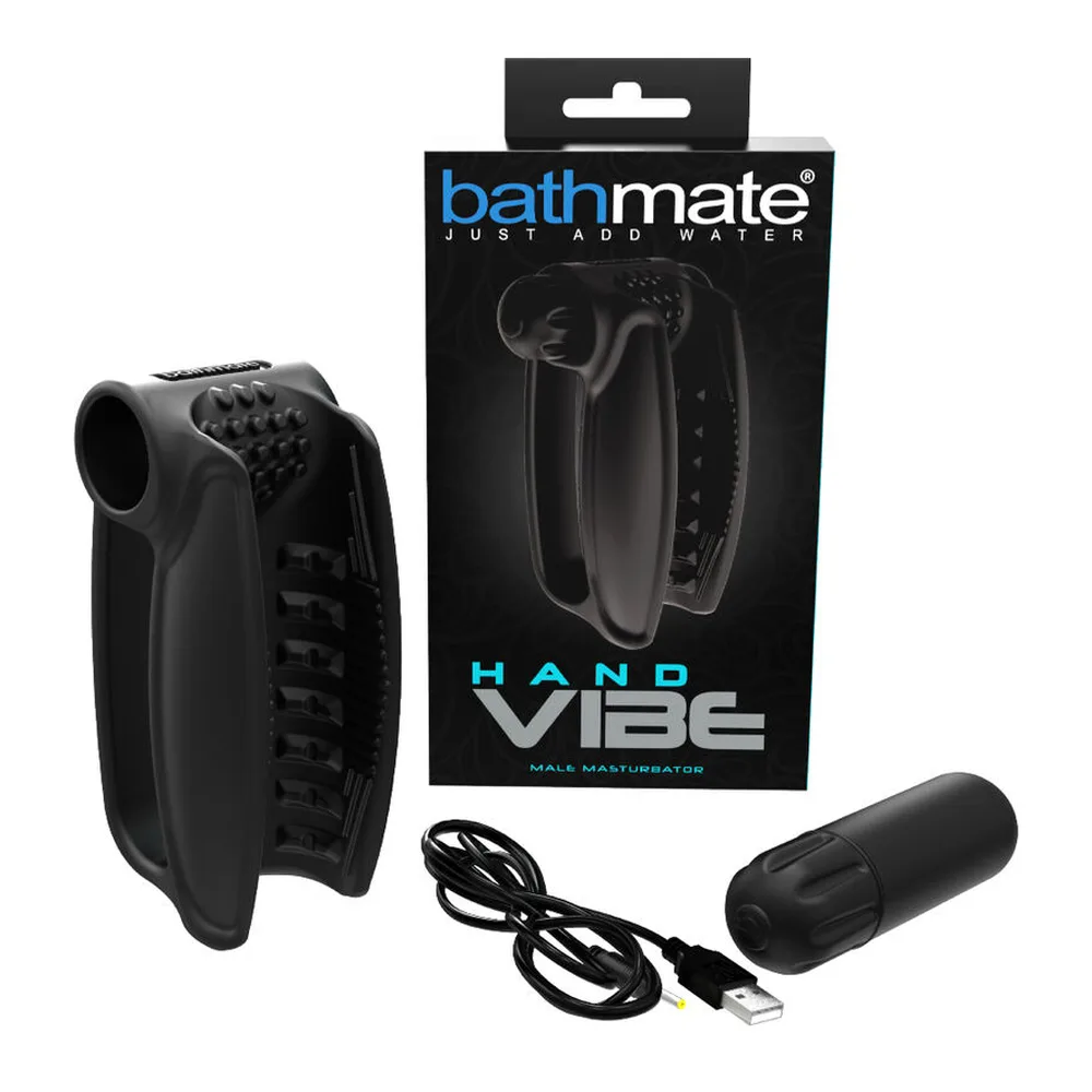 Emballage noir Bathmate Hand Vibe avec le produit noir en silicone à ailettes, et câble de charge USB