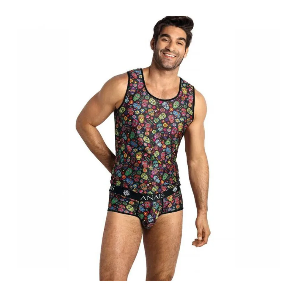 Débardeur noir à motif calaveras multicolores porté par un homme, découpes ajustées aux épaules et taille basse