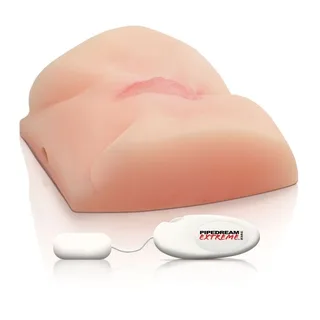 Masturbateur en silicone chair avec deux canaux ouverts, accompagné de deux boutons de commande blancs reliés par un câble, sur fond blanc