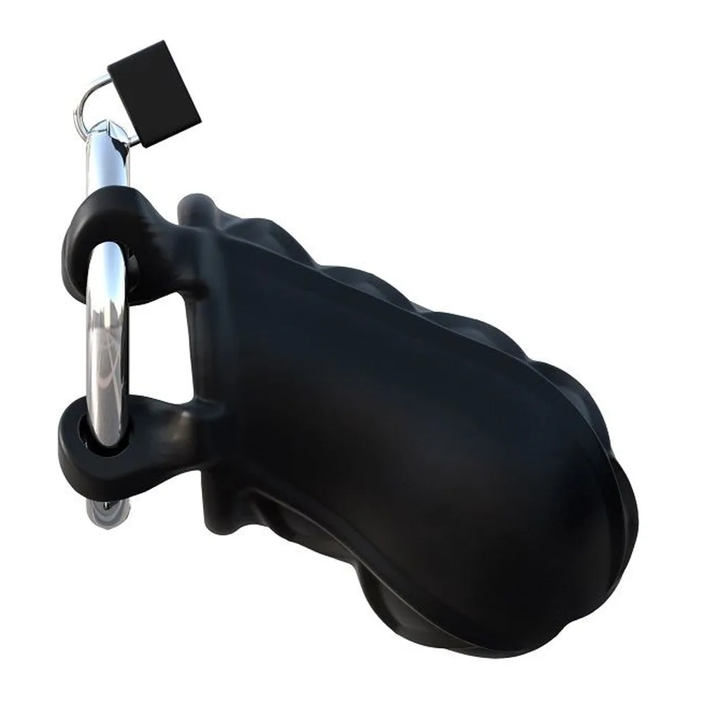 Cage de chasteté en silicone noir ventilé, montée sur anneau en acier avec détails chromés et cadenas, présentée sur fond blanc