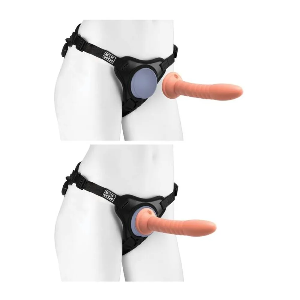 Harnais noir avec sangle réglable et ventouse bleue, porté sur mannequin, marque Body Dock visible sur la bande