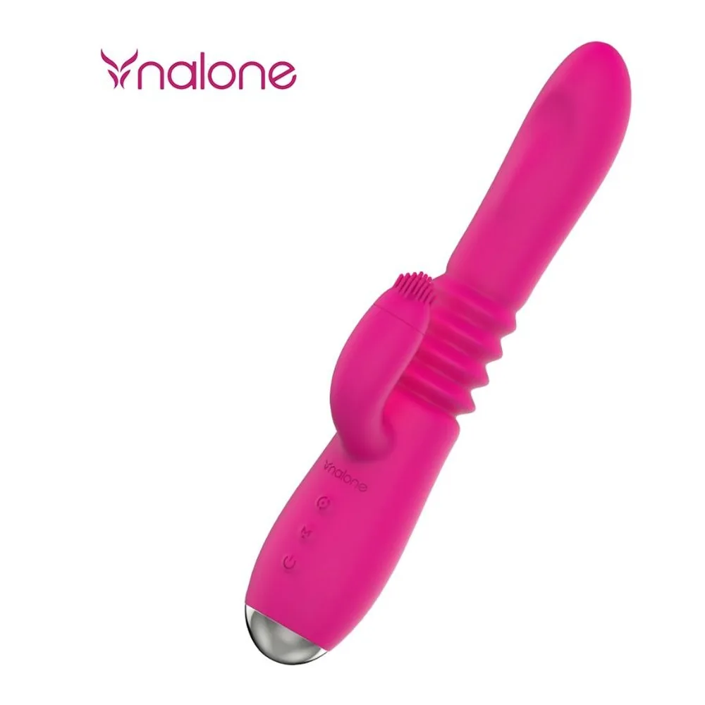Vibromasseur rose fuschia avec deux bras articulés, l'un droit avec zone nervurée, l'autre recourbé avec picots, pointe métallique en bas sur fond blanc