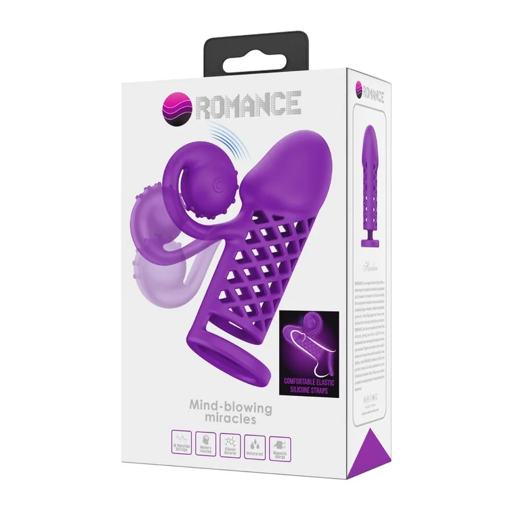 Emballage carton blanc et noir de la marque Romance montrant une gaine extensible en silicone violet avec relief quadrillé, dotée d'un anneau de stimulation et d'accessoires assortis
