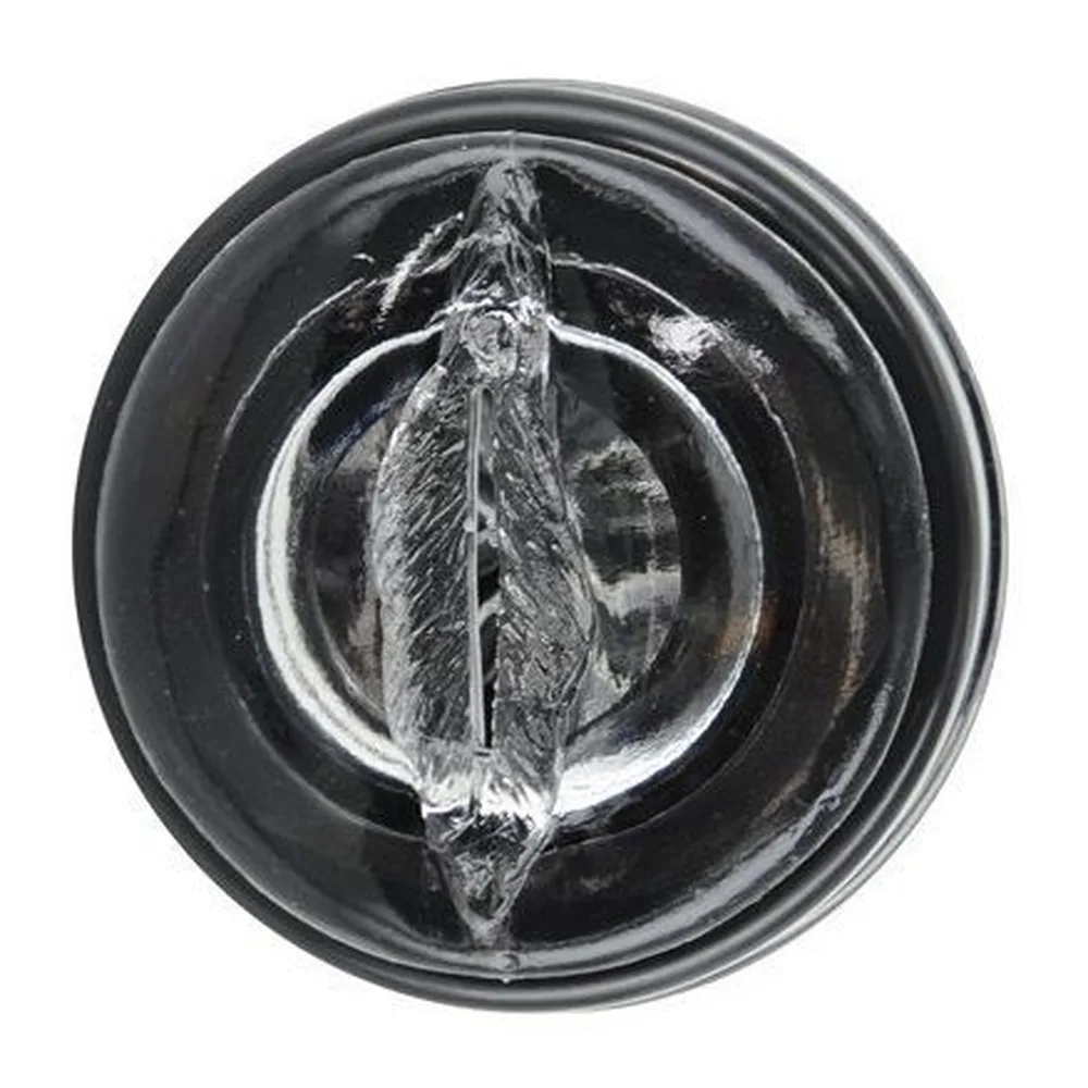 Masturbateur automatique noir avec tube transparent, bras articulé angulé et ventouse de fixation à la base, sur fond blanc