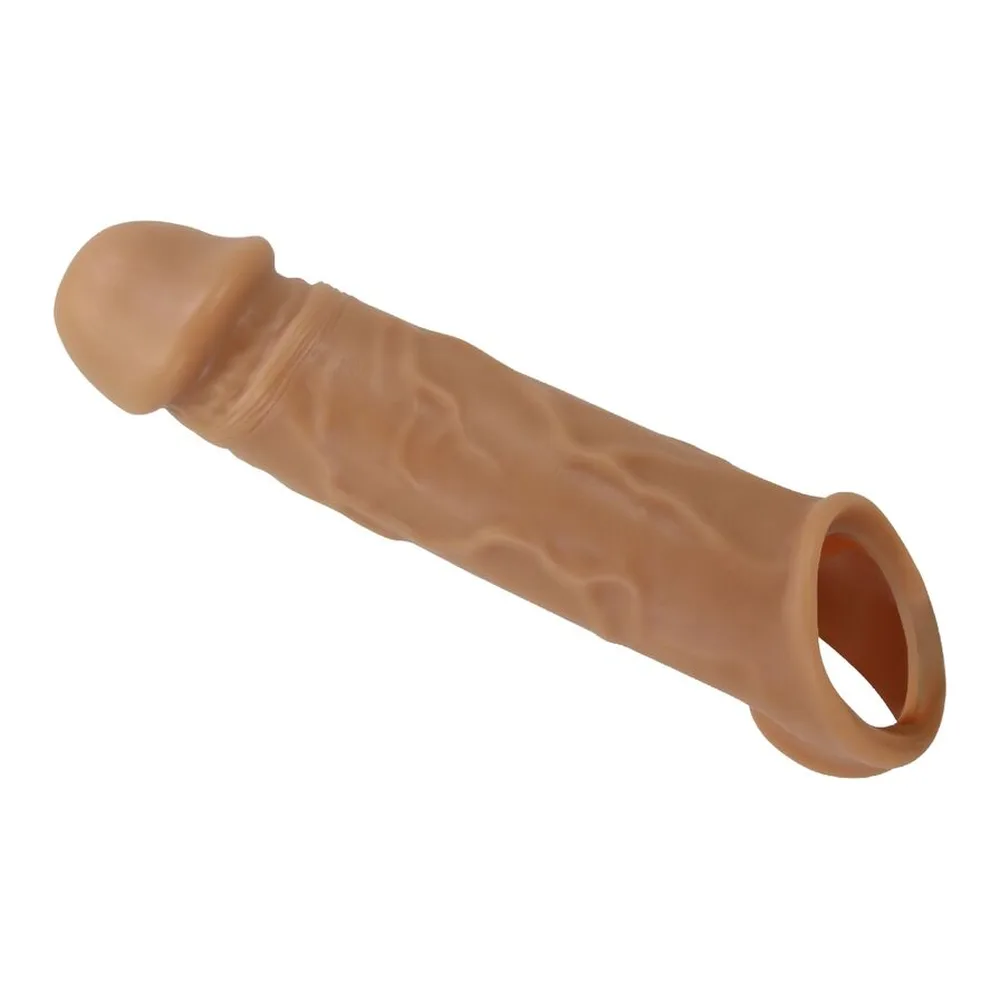 Manchon de pénis en silicone beige, aspect peau réaliste avec veines en relief, bout fermé et anneau d'enfilage à la base, sur fond blanc