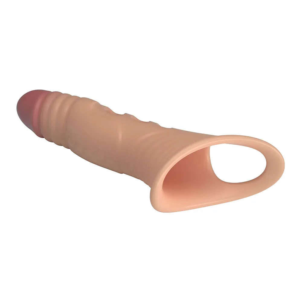 Manchon en silicone beige dégradé rose, ajouré de trois orifices ovales sur le côté, avec base élargie et stimulateur pointu, fond blanc