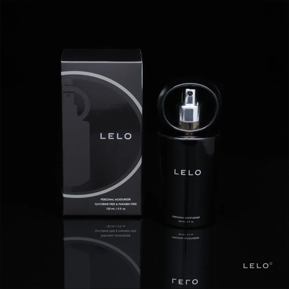 Flacon noir de lubrifiant personnel LELO avec pompe spray argent et anneau noir, sur fond blanc