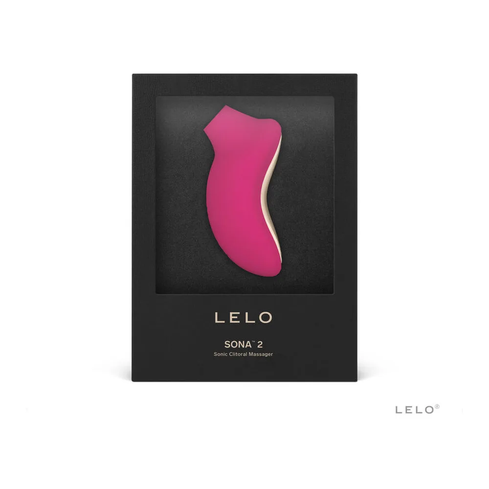 Emballage noir du stimulateur clitoridien LELO Sona 2 Cruise, présentant le produit noir et argenté à travers une fenêtre transparente