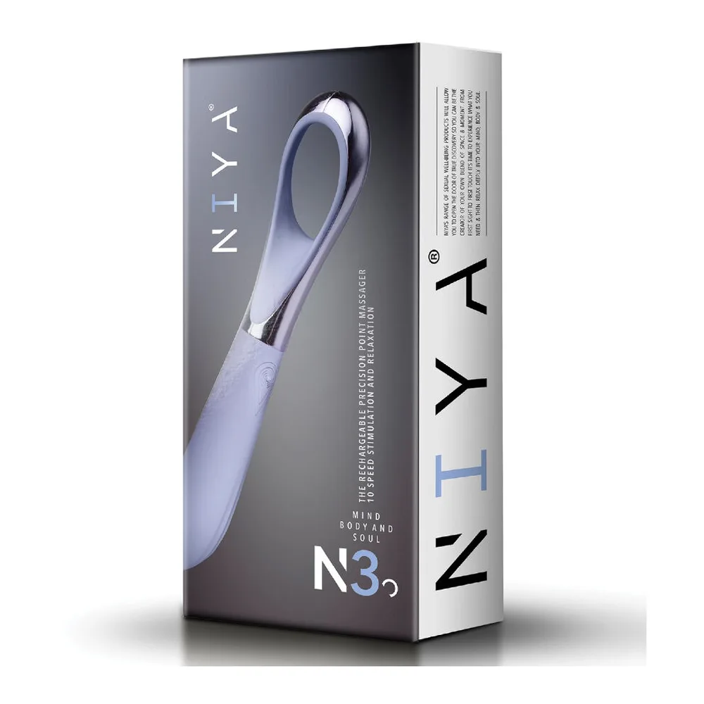 Stimulateur clitoridien en silicone bleu clair avec tête ovale pourvue d'un anneau, manche ergonomique et détails noirs, fond blanc
