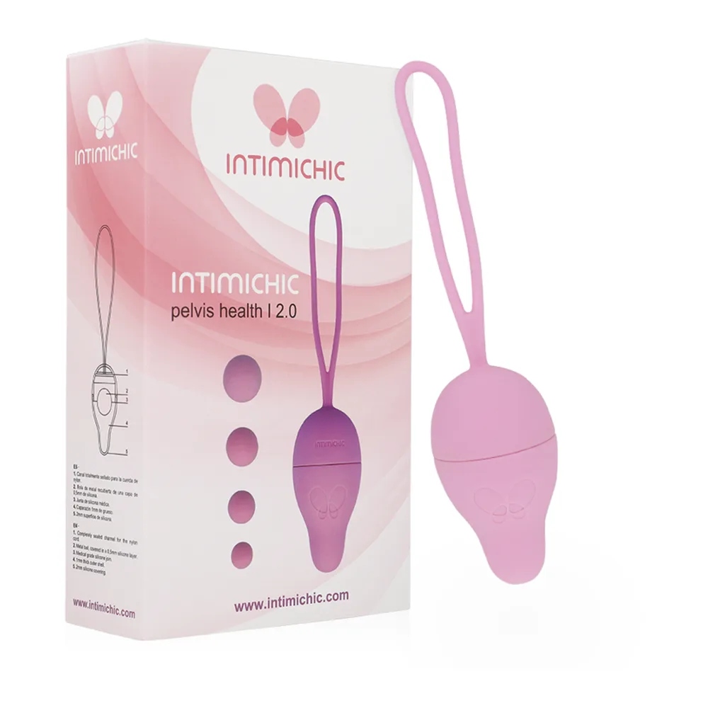 Boules de Geisha Intimichic Pelvis Health 2.0 en silicone rose avec lanière, présentées avec leur emballage rose et blanc montrant le logo papillon et les quatre billes de poids progressifs