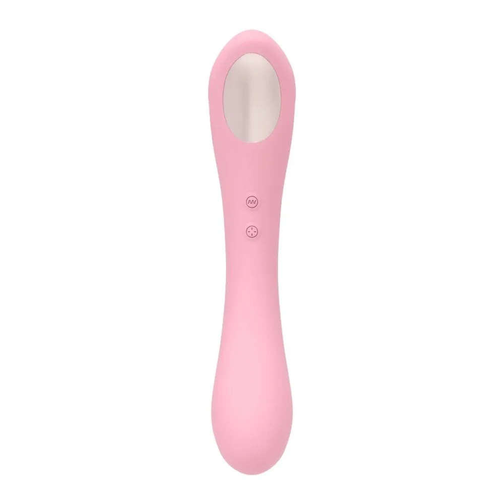 Stimulateur clitoridien rose en silicone, de forme allongée avec tête arrondie percée d'un orifice d'aspiration, marquages de conformité visibles sur le corps, fond blanc