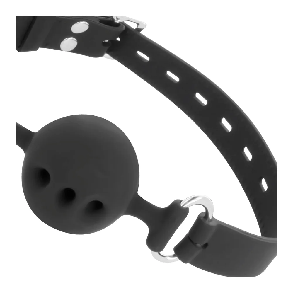 Bâillon en silicone noir avec boule percée de trois trous, sangle ajustable avec perforations et boucles métalliques