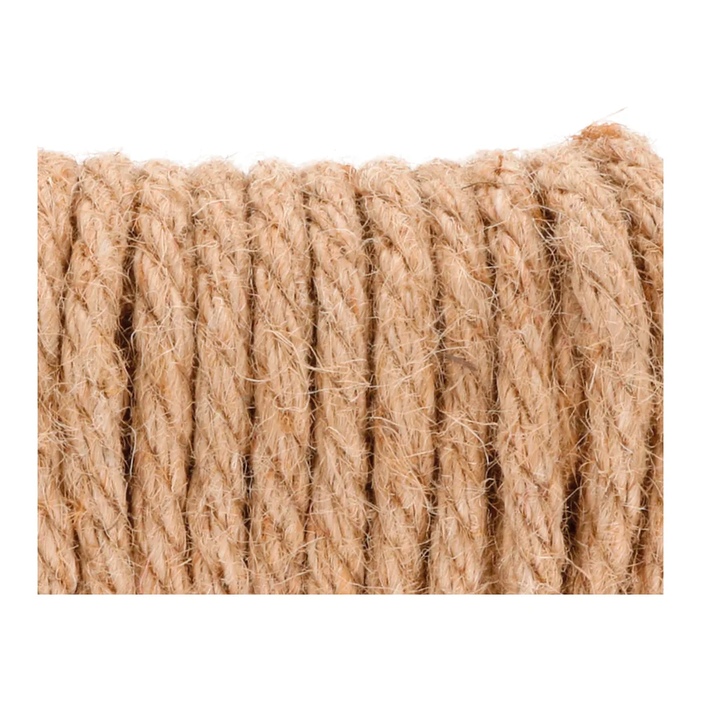 Corde en jute de couleur beige naturel, enroulée en spirale avec une section du milieu serrée par une boucle, sur fond blanc