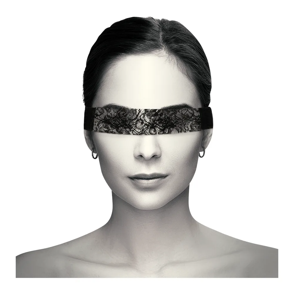Masque dentelle noire, ruban satin, autre vue 4