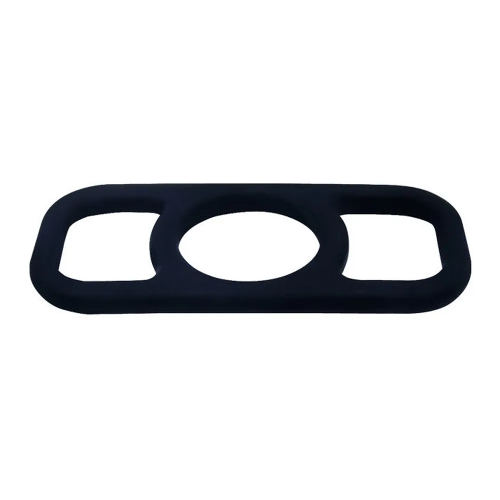 Anneau d'entraînement en silicone noir avec trois ouvertures circulaires et rectangulaires, muniquement sur fond blanc
