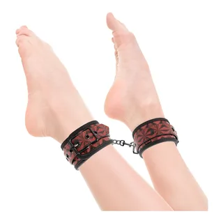 Menottes de chevilles tissu rouge motif géométrique, chaîne métallique, autre vue 3