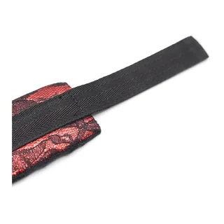 Menottes velours rouge dentelle noire anneaux ajustables, autre vue 6