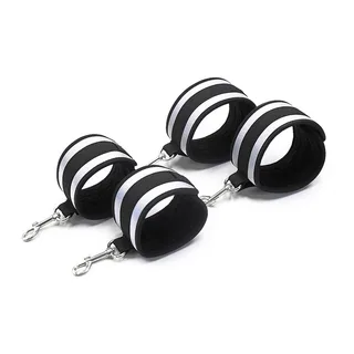 Menottes poignets néoprène noir rembourré mousquetons, autre vue 7