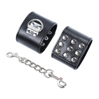 Manchette de poignet noire cuir avec fermoir métal et rivets, autre vue 4