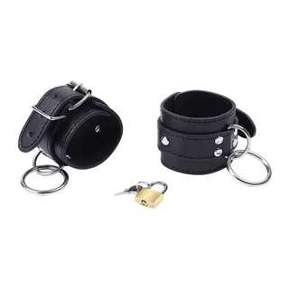 Menottes cuir noir avec anneaux O-ring et cadenas, autre vue 8