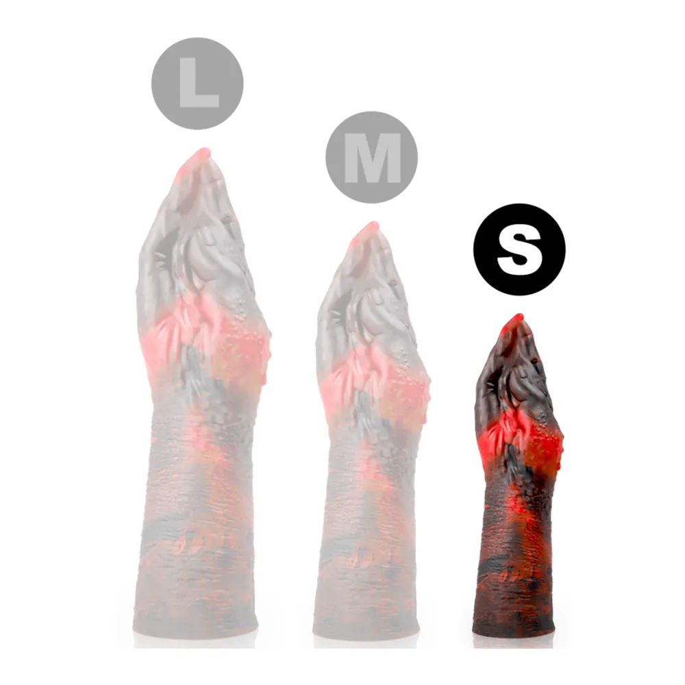 Gode en silicone noir et rouge avec texture détaillée, forme pointue et effilée en haut, effet dégradé des couleurs du noir au rouge vif sur toute la longueur