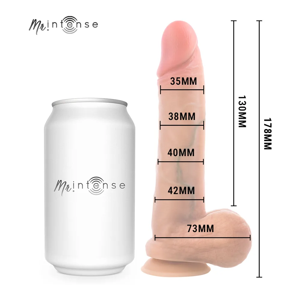 Schéma de dimensions du gode réaliste en silicone avec testicules, montrant quatre largeurs progressives (35, 38, 40, 42 mm) et hauteur totale de 130 mm, à côté de son emballage blanc