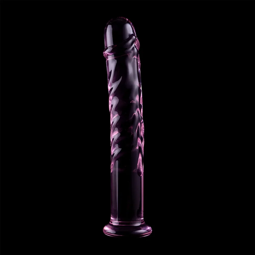 Gode en verre rose translucide avec une tige veinée en spirale, un gland distinct, une base plate stable et des reliefs texturés sur toute la longueur