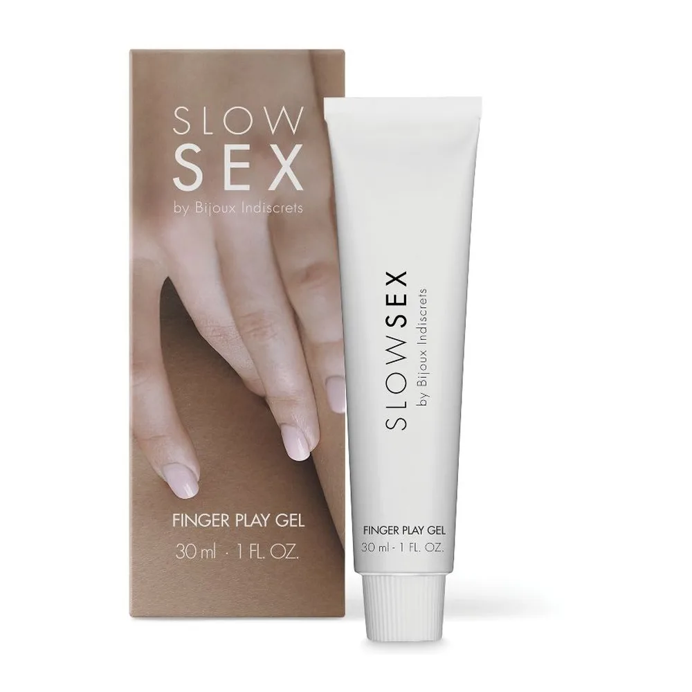Tube blanc de gel de massage Slow Sex 30 ml, emballage avec texte noir et capuchon blanc strié