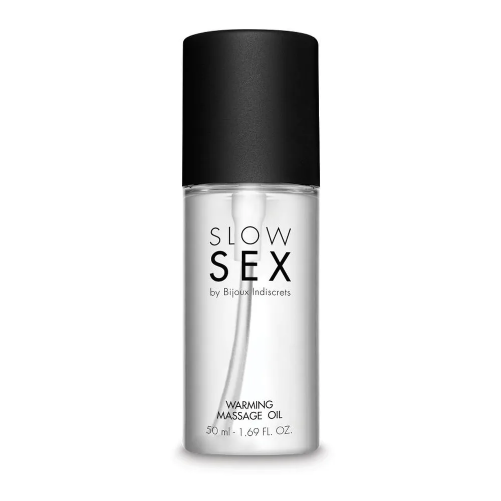 Emballage et flacon de l'huile de massage chauffante Slow Sex by Bijoux Indiscrets, 50 ml. Boîte marron avec texture pailletée et flacon transparent avec bouchon noir
