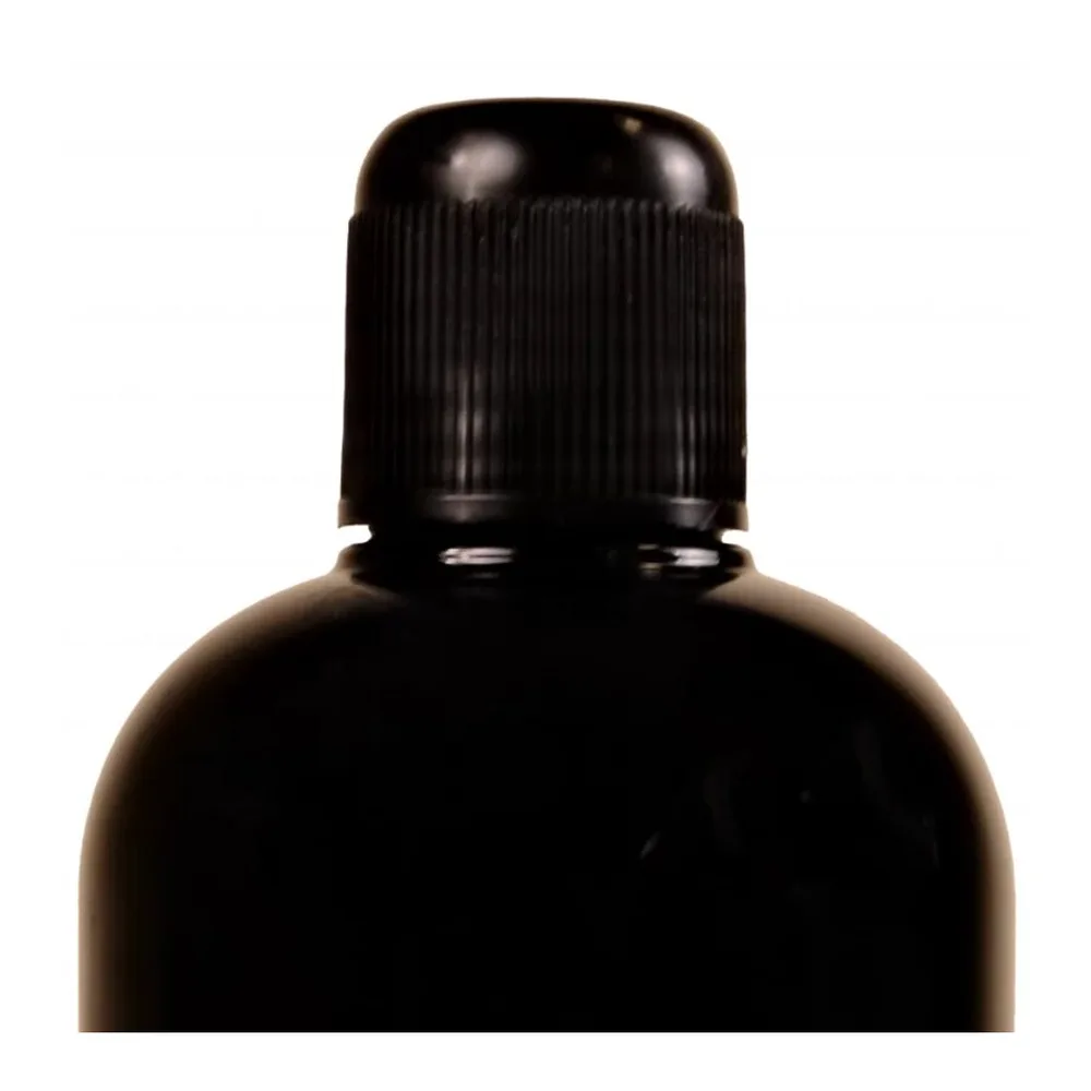 Bouteille de lubrifiant silicone noire de 500 ml avec bouchon à vis cannelé, sur fond blanc