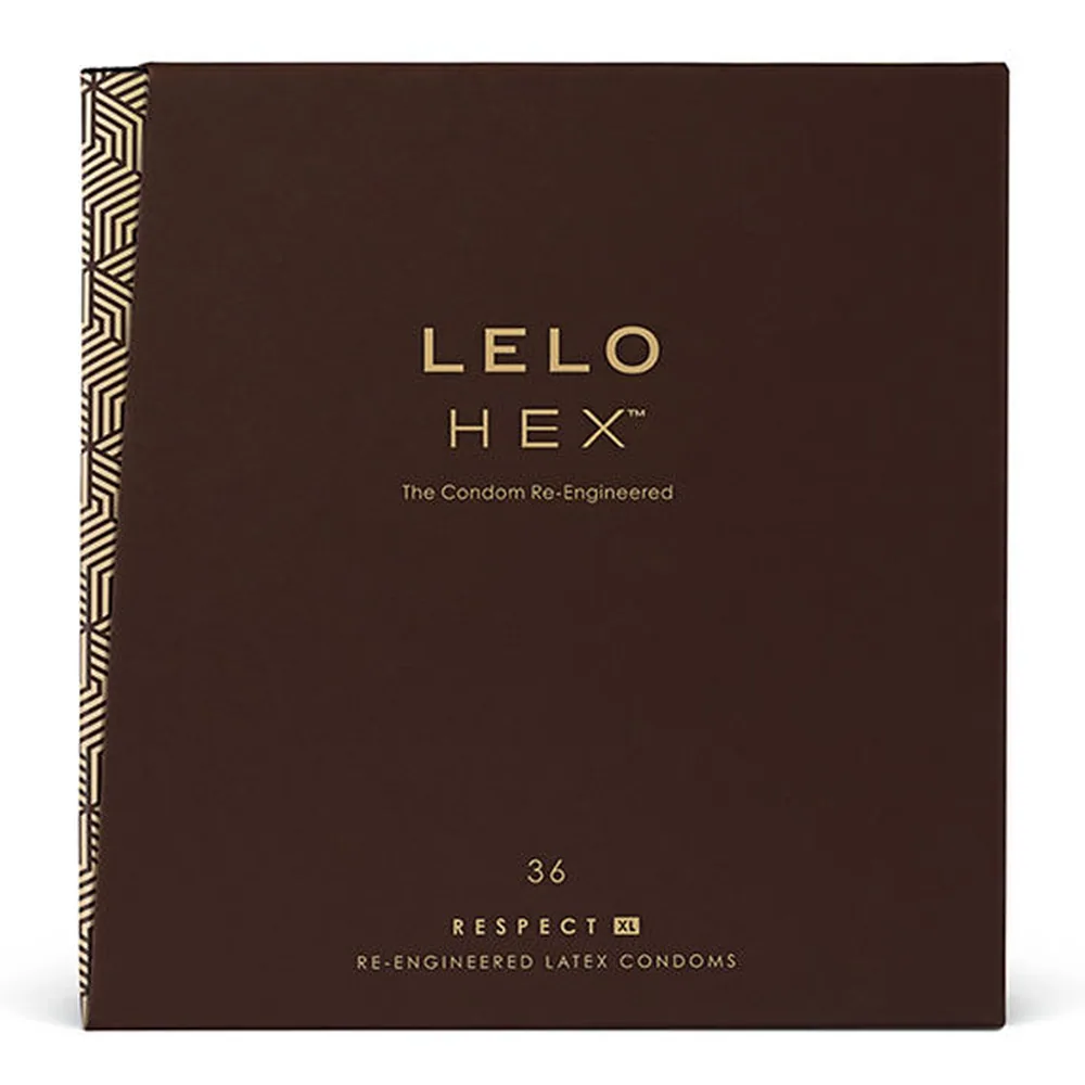 Emballage de préservatif Lelo Hex Respect en latex, sachet carré marron foncé avec inscription dorée et bordures texturées