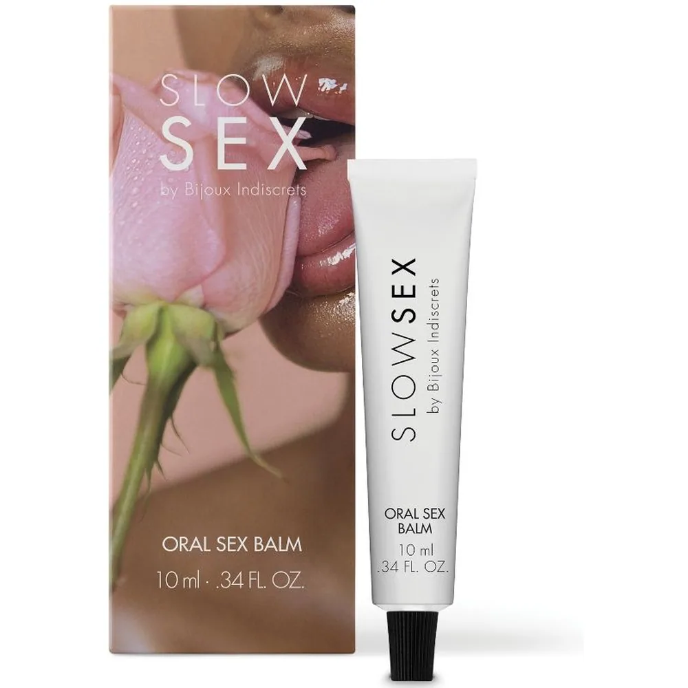 Tube de baume Slow Sex blanc de 10 ml avec bouchon applicateur noir, étiquette imprimée indiquant « Oral Sex Balm »