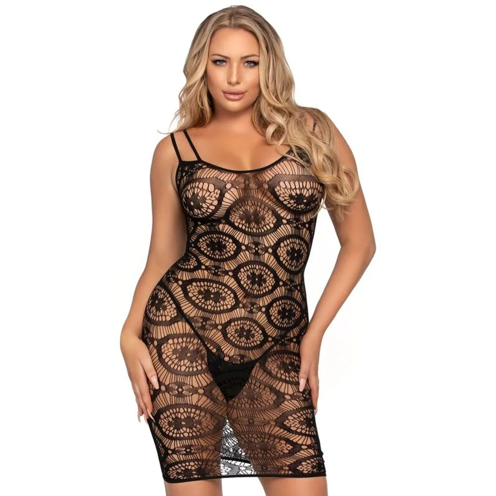 Robe Daisy Crochet noire ajourée à motif de rosaces géométriques, bretelles fines, coupe courte, porté sur fond blanc