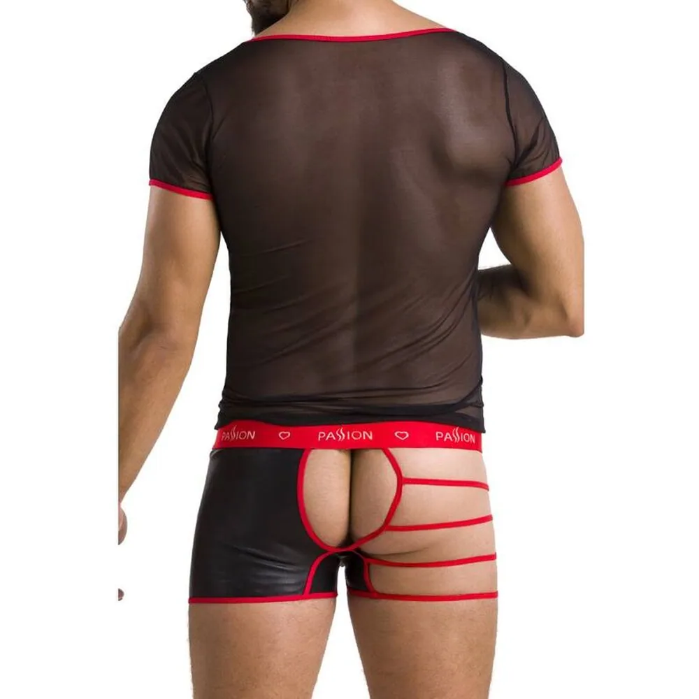 Ensemble deux pièces composé d'un t-shirt court en résille grise semi-transparente avec détails et brides rouges, et d'un boxer noir ouvert aux côtés avec bandes rouges et taille élastique rouge