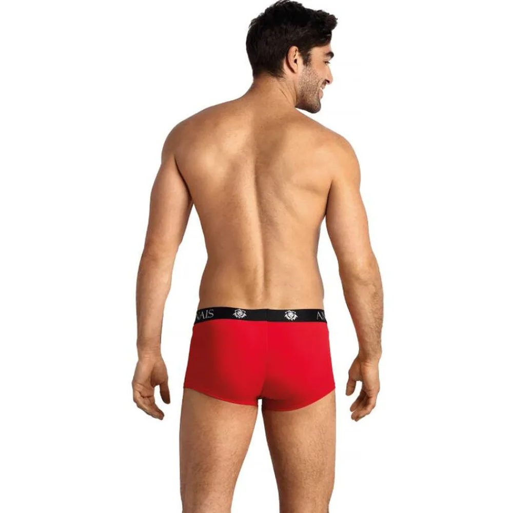 Boxer rouge uni avec bande élastique noire ANAIS, porté vue de face par un homme sur fond blanc
