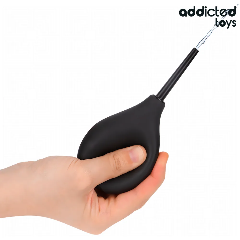 Emballage et poire de lavement grise Addicted Toys de 160 ml avec embout détachable, sur fond blanc