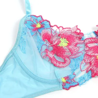 Ensemble Soutien-gorge Porte-jarretelles Subblime - vue de profil