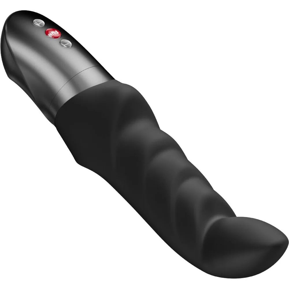 Vibromasseur point G noir avec tige nervurée incurvée, embout arrondi, corps métallisé gris et boutons de contrôle, sur fond blanc